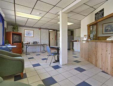 Days By Wyndham Hotel Great Bend